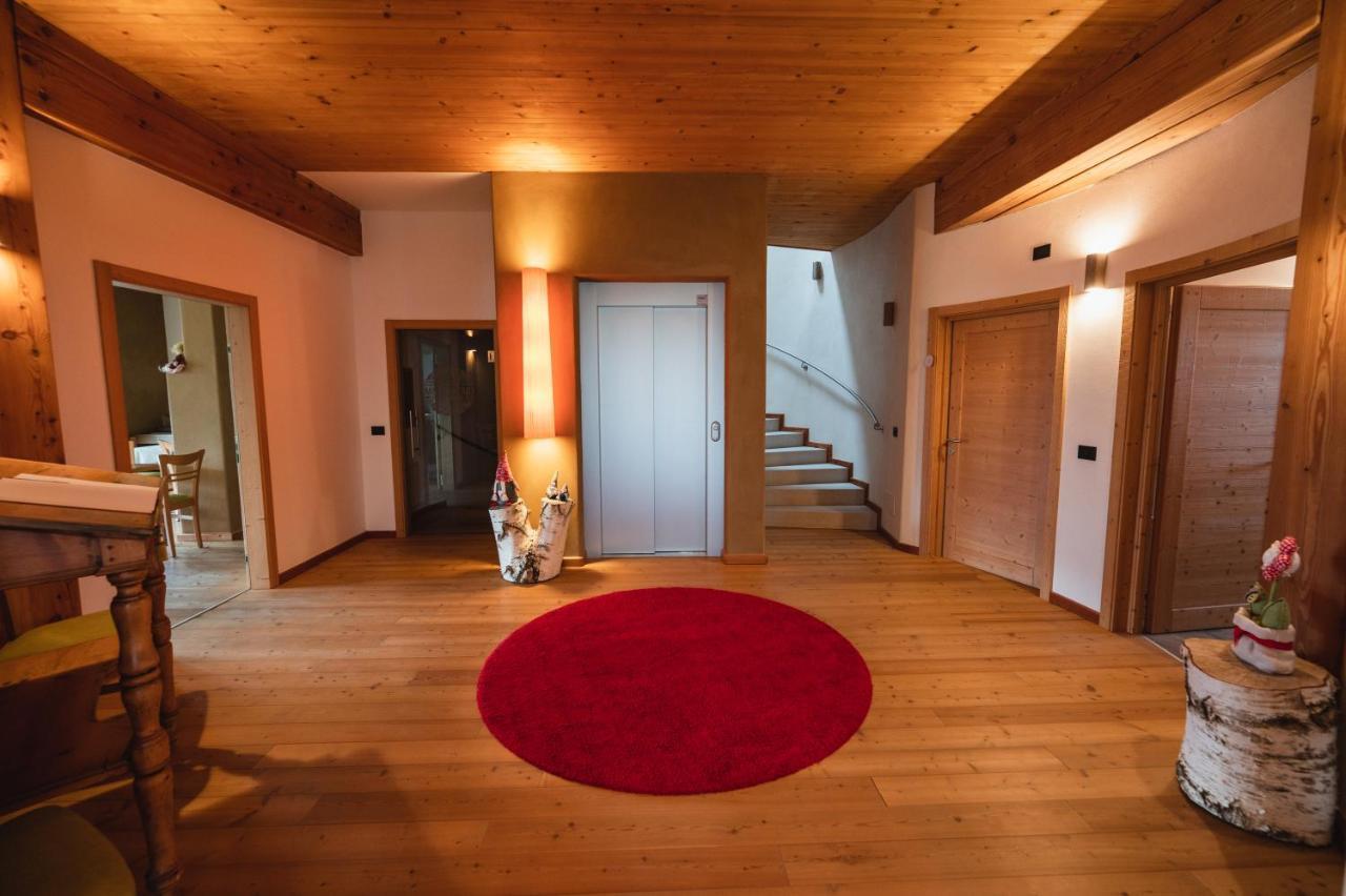 Garni Tuttotondo Hotell Levico Terme Exteriör bild