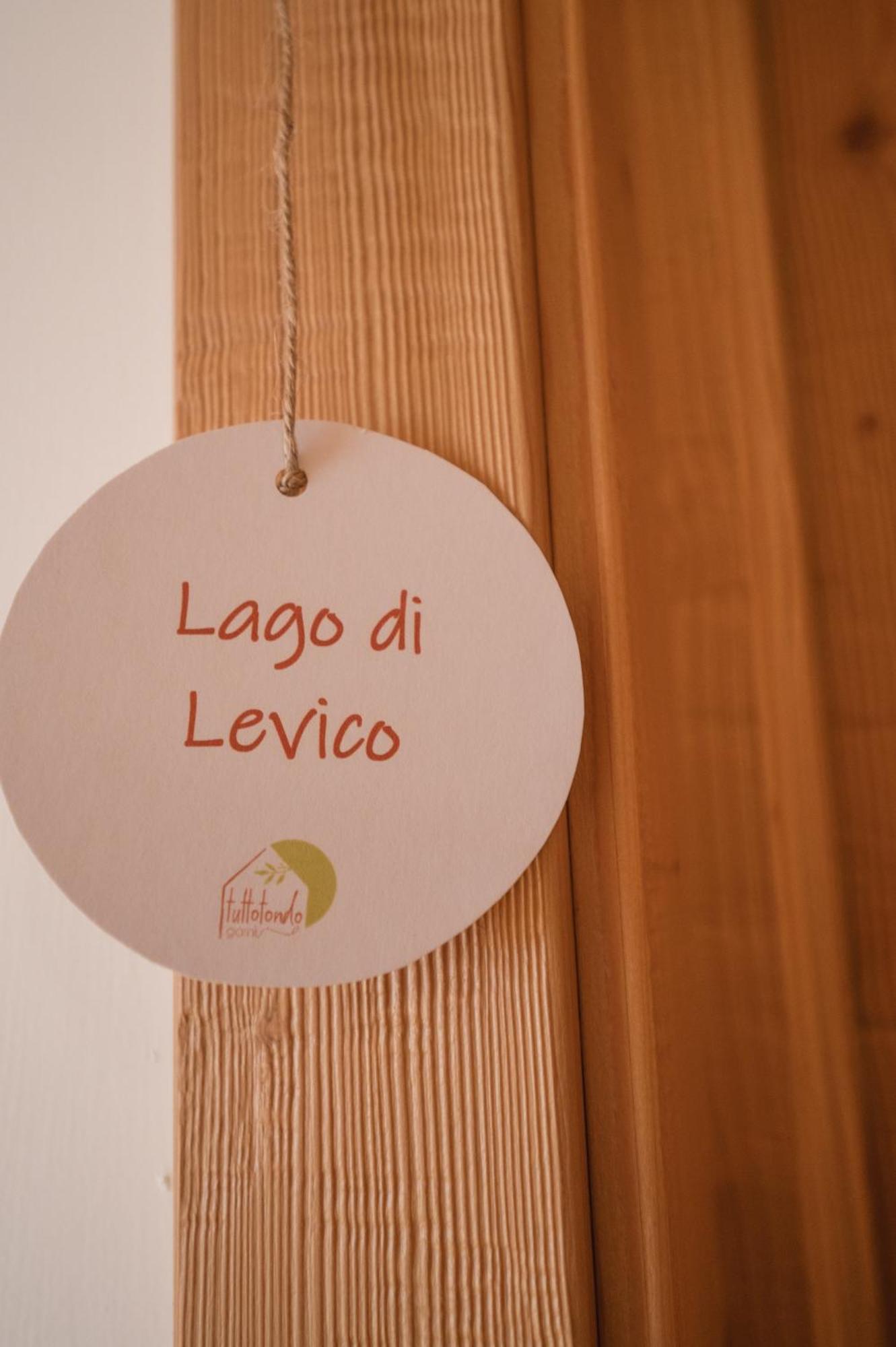 Garni Tuttotondo Hotell Levico Terme Rum bild